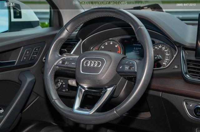 Photo of 2021 Ibis White Audi Q5