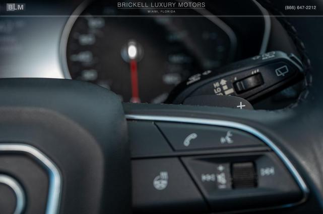 Photo of 2021 Ibis White Audi Q5