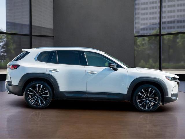 Photo of 2024 Wind Chill Pearl Mazda CX-50