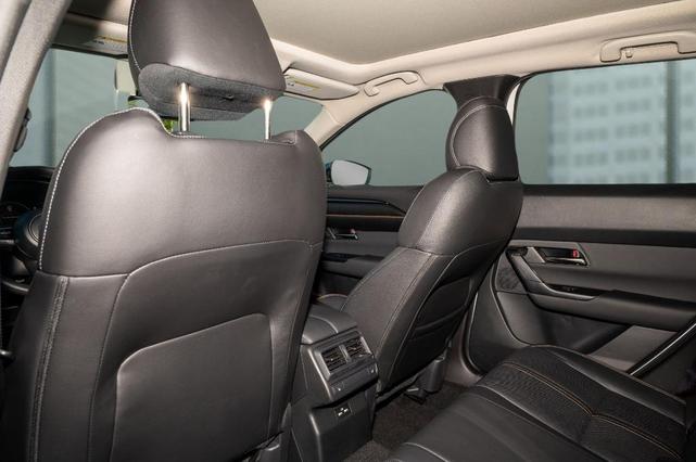 Photo of 2024 Wind Chill Pearl Mazda CX-50