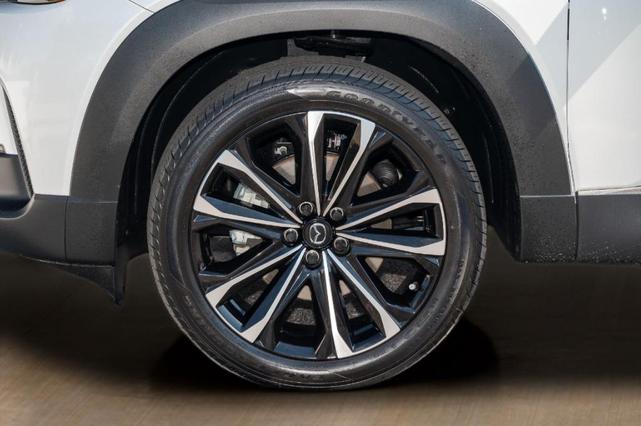 Photo of 2024 Wind Chill Pearl Mazda CX-50