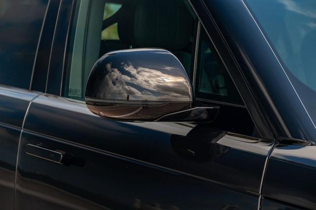 Photo of 2024 Santorini Black Land Rover Range Rover Sport