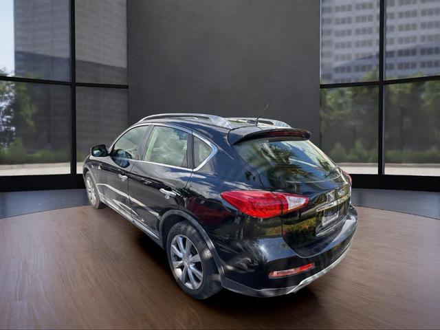 Photo of 2017 Black INFINITI QX50