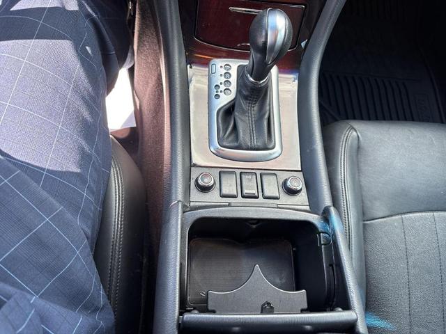 Photo of 2017 Black INFINITI QX50