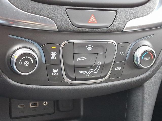 Photo of 2021 Mosaic Black Metallic Chevrolet Equinox