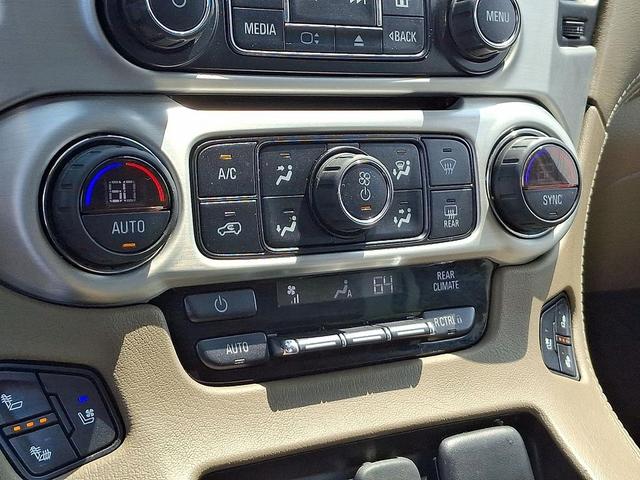 Photo of 2020 White Frost Tricoat GMC Yukon
