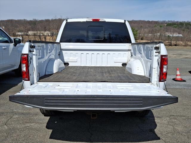 Photo of 2019 Oxford White - YZ Ford F-150