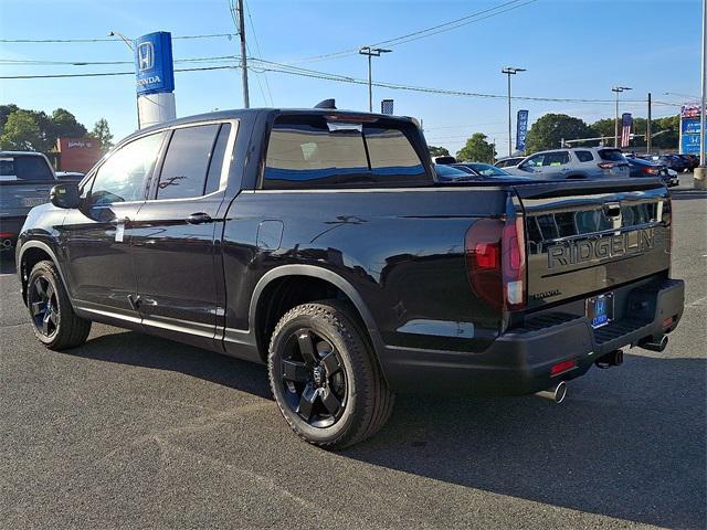 Photo of 2026 CRYSTAL_BLACK_PEAR Honda Ridgeline