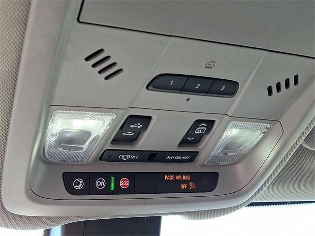 Photo of 2022 Mosaic Black Metallic Chevrolet Equinox