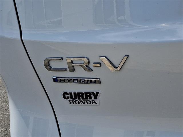 Photo of 2023 Platinum White Pearl Honda CR-V Hybrid