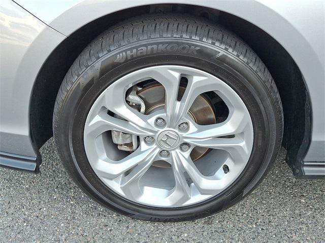Photo of 2023 Lunar Silver Metallic Honda Accord