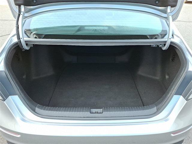 Photo of 2023 Lunar Silver Metallic Honda Accord