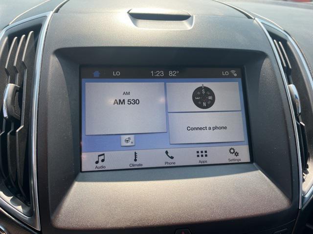 Photo of 2019 Agate Black Metallic Ford Edge