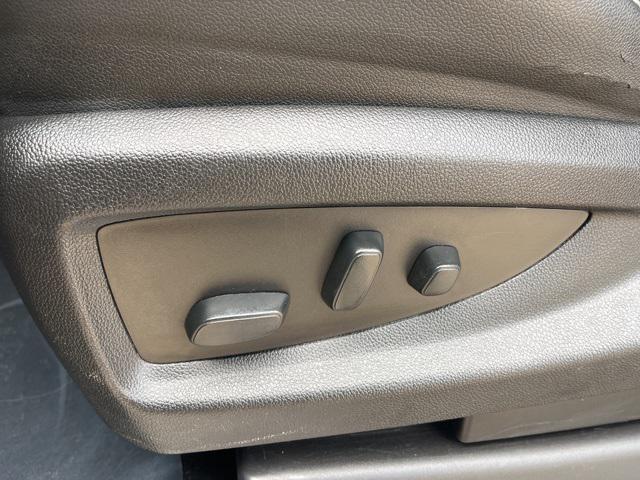Photo of 2018 Tungsten Metallic Chevrolet Suburban
