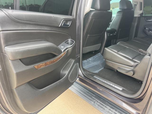Photo of 2018 Tungsten Metallic Chevrolet Suburban