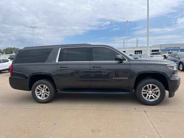 Photo of 2018 Tungsten Metallic Chevrolet Suburban