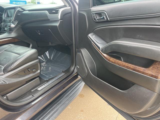 Photo of 2018 Tungsten Metallic Chevrolet Suburban