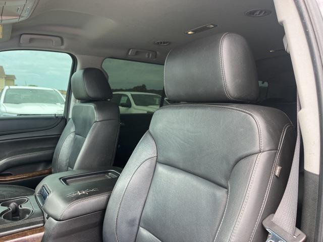 Photo of 2018 Tungsten Metallic Chevrolet Suburban