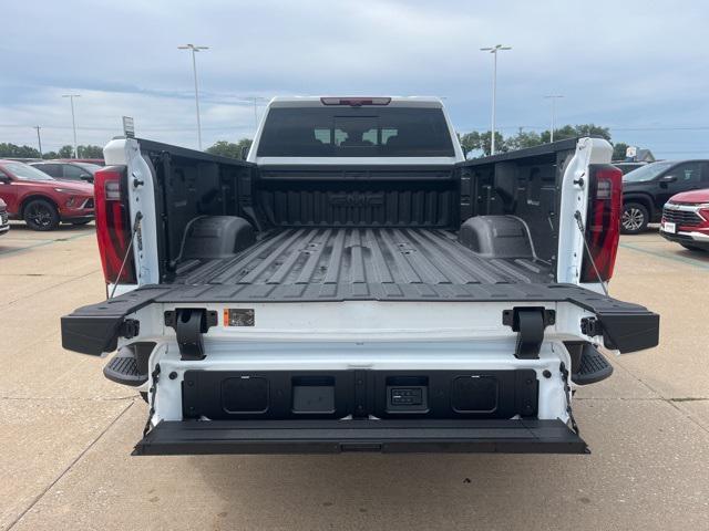 Photo of 2025 Summit White GMC Sierra 3500