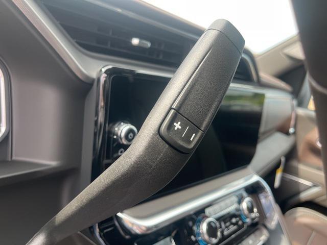 Photo of 2025 Summit White GMC Sierra 3500