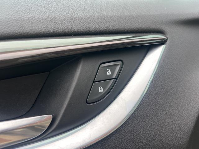 Photo of 2018 Pepperdust Metallic Buick Enclave