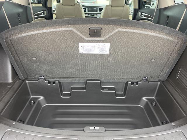 Photo of 2018 Pepperdust Metallic Buick Enclave