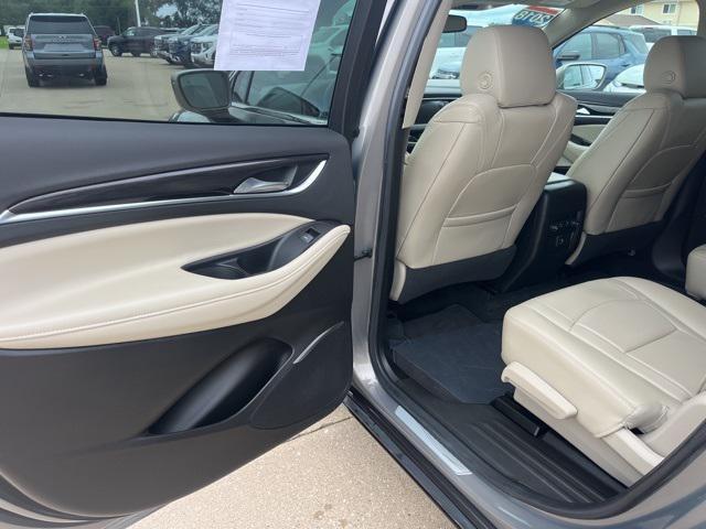 Photo of 2018 Pepperdust Metallic Buick Enclave