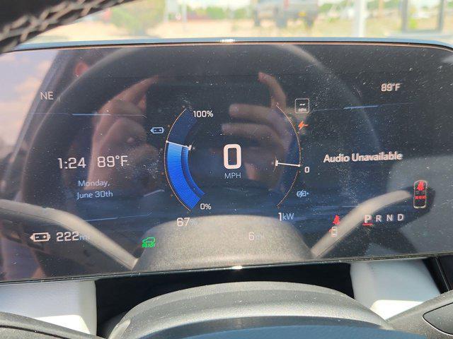 Photo of 2025 Black Chevrolet Equinox EV