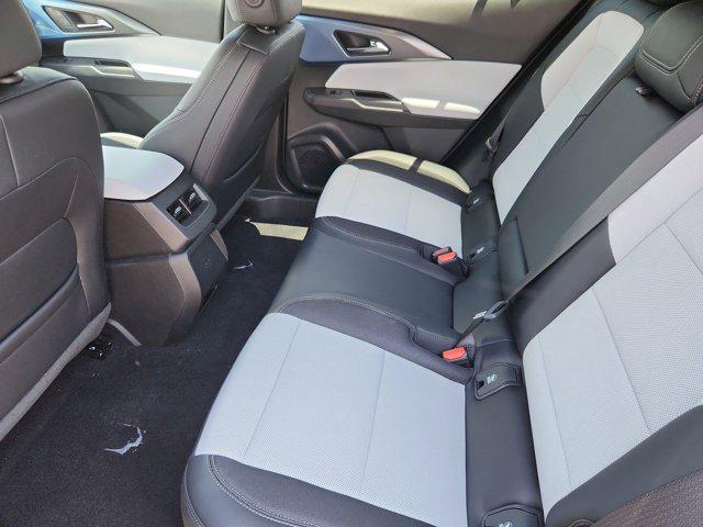 Photo of 2025 Black Chevrolet Equinox EV