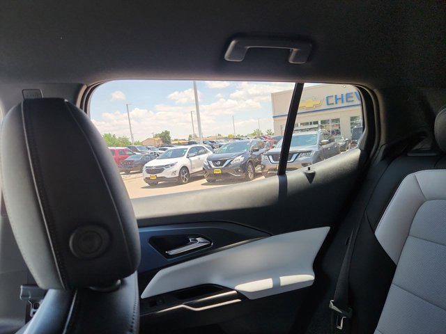 Photo of 2025 Black Chevrolet Equinox EV