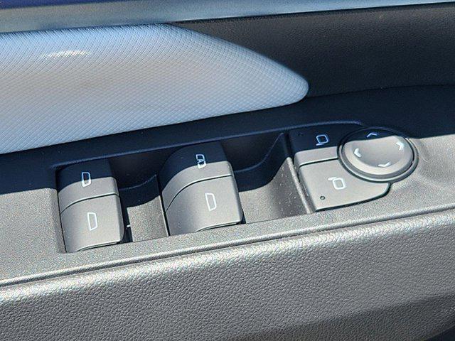 Photo of 2025 Black Chevrolet Equinox EV