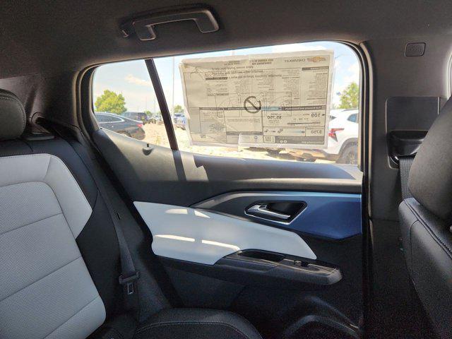 Photo of 2025 Black Chevrolet Equinox EV