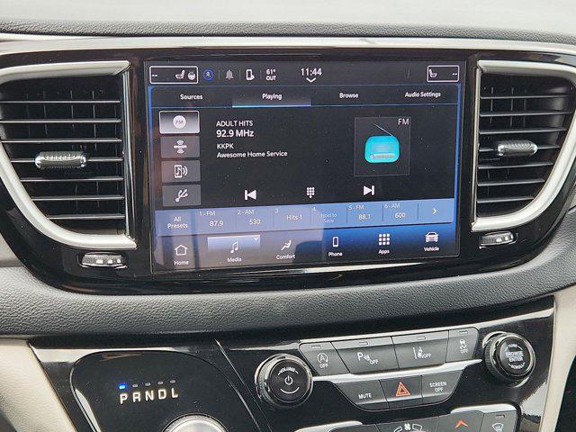 Photo of 2023 Velvet Red Pearlcoat Chrysler Pacifica