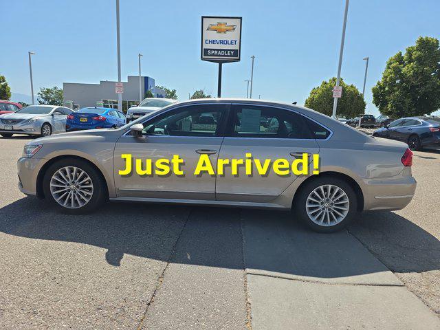 2016 Volkswagen Passat