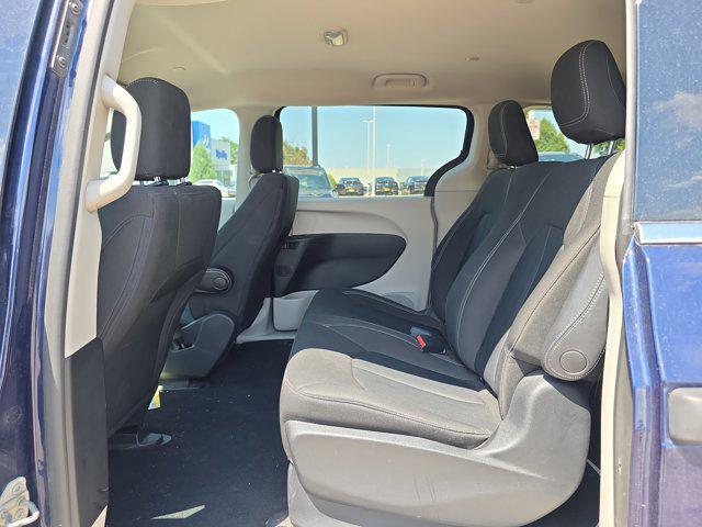 Photo of 2020 Jazz Blue Pearlcoat Chrysler Voyager