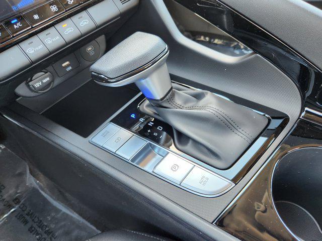 Photo of 2025 Abyss Black Hyundai ELANTRA HEV