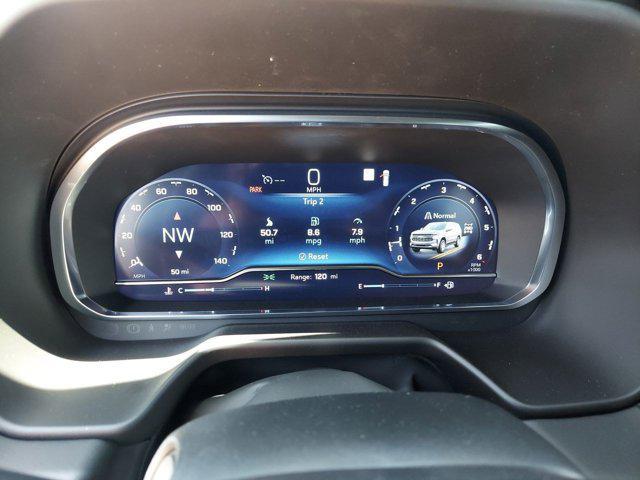 Photo of 2022 Summit White Chevrolet Tahoe