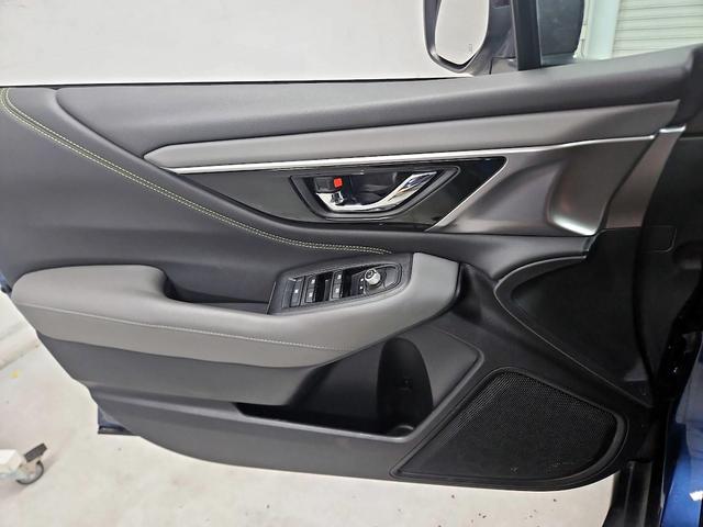 Photo of 2020 Blue Subaru Outback