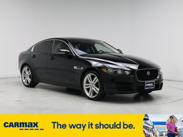 2017 Jaguar XE