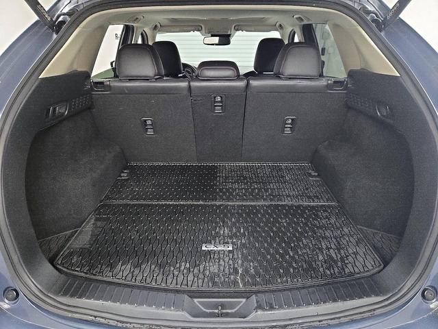 Photo of 2023 Gray Mazda CX-5