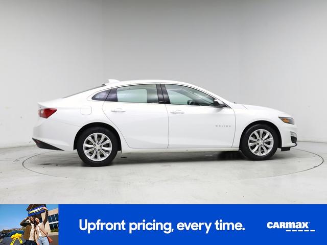 Photo of 2023 White Chevrolet Malibu