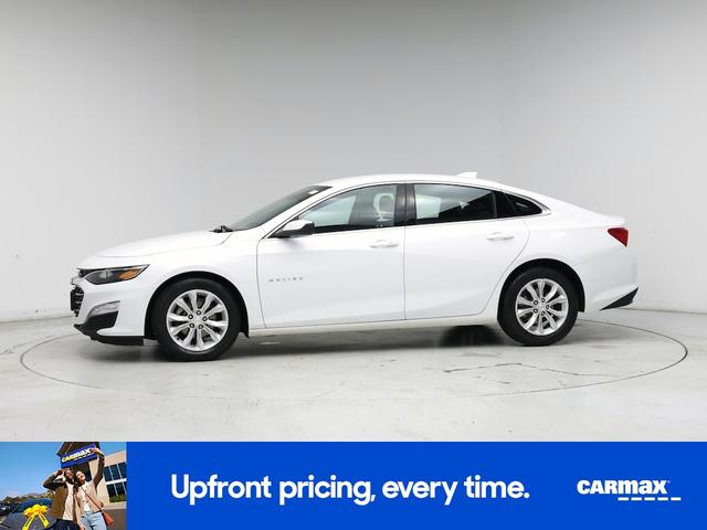 Photo of 2023 White Chevrolet Malibu