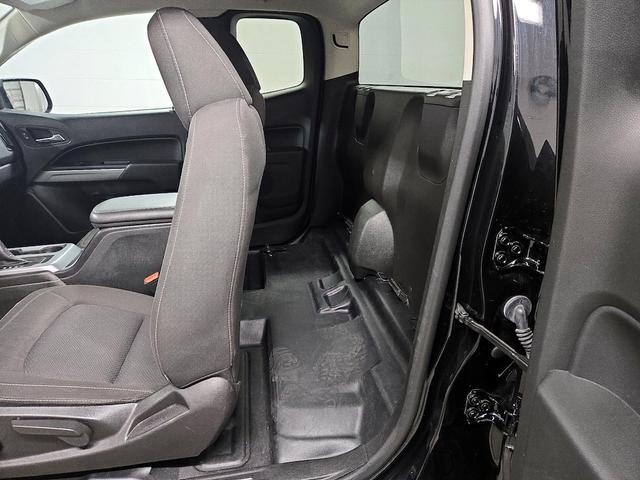 Photo of 2022 Black Chevrolet Colorado