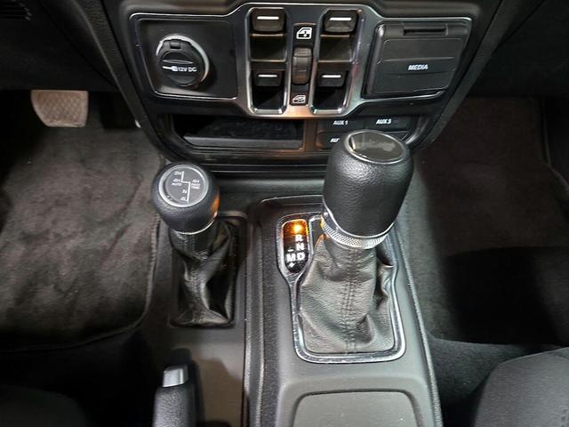 Photo of 2023 Gray Jeep Wrangler 4xe