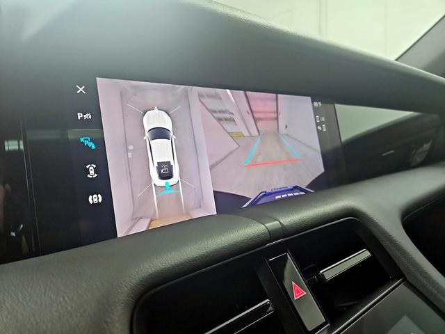 Photo of 2021 Silver Porsche Taycan