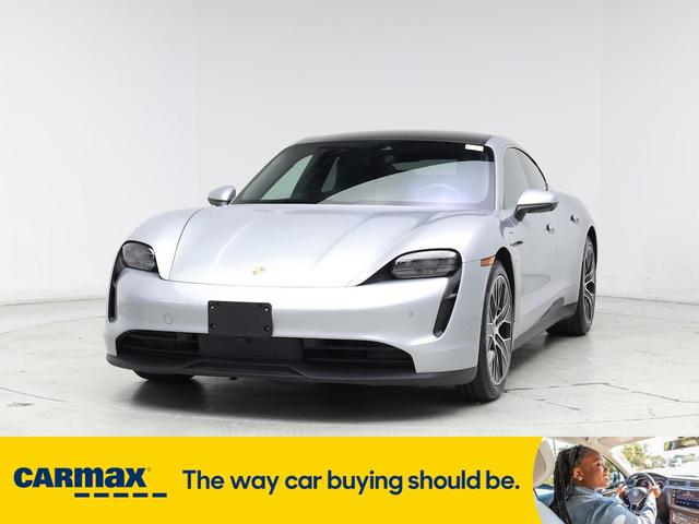 Photo of 2021 Silver Porsche Taycan