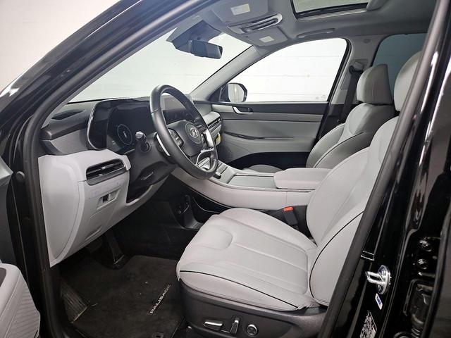 Photo of 2024 Black Hyundai PALISADE