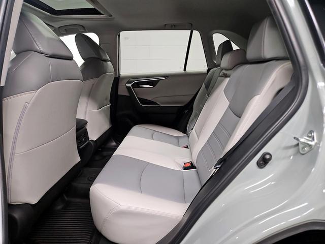 Photo of 2022 Gray Toyota RAV4