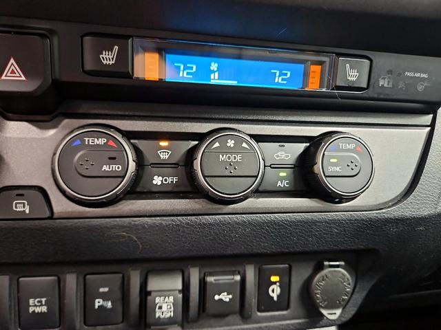 Photo of 2022 Gray Toyota Tacoma
