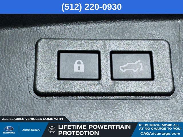 Photo of 2025 Crystal Black Silica Subaru Outback
